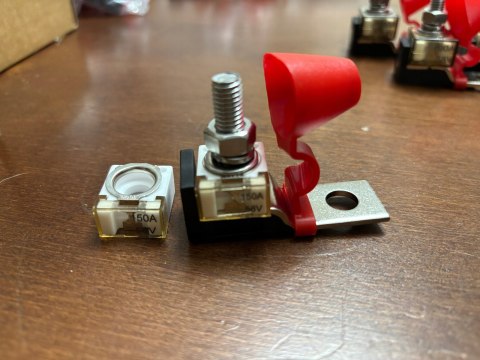 Listwa i bezpiecznik zaciskowy MRBF z 2 szt. bezpiecznika 58V 200A