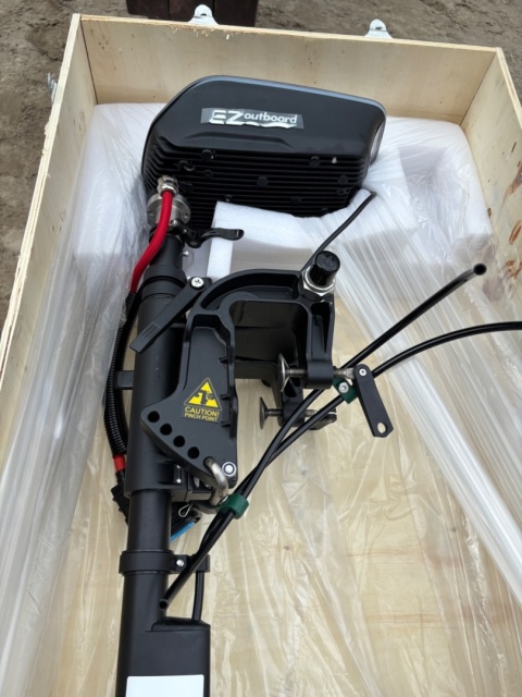 EZoutboard X10 10HP 48V Elektryczny Silnik Zaburtowy do Łodzi i Pontonów