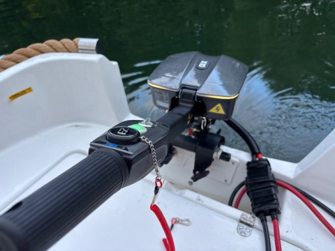 EZoutboard X10 10HP 48V Elektryczny Silnik Zaburtowy do Łodzi i Pontonów